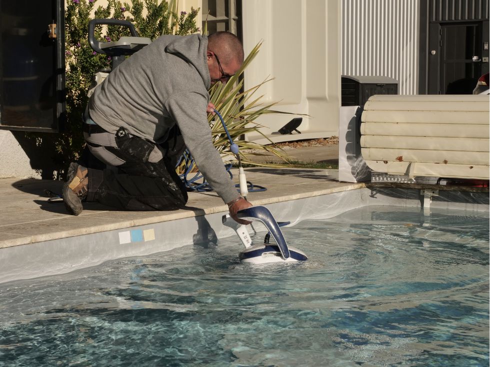 Technicien piscine entretien de l'eau